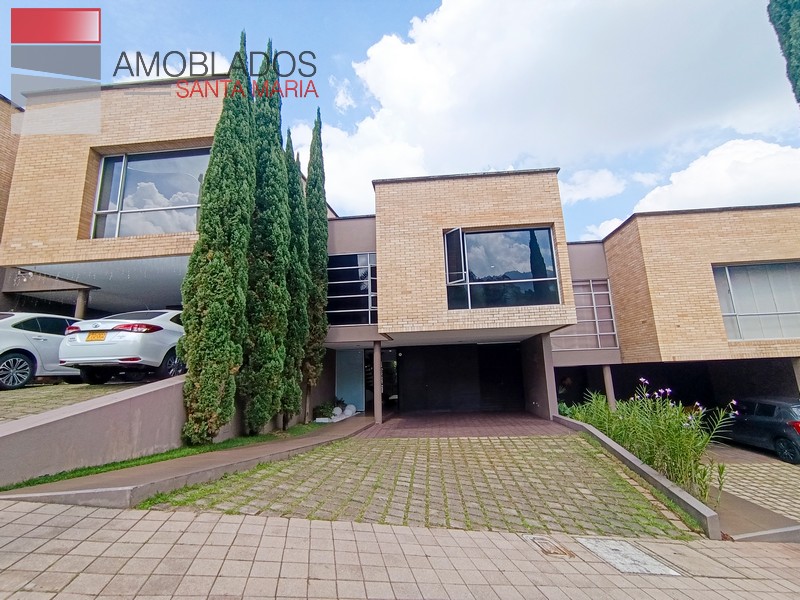 Single-family home for rent in Envigado, San Jorge. AS7306