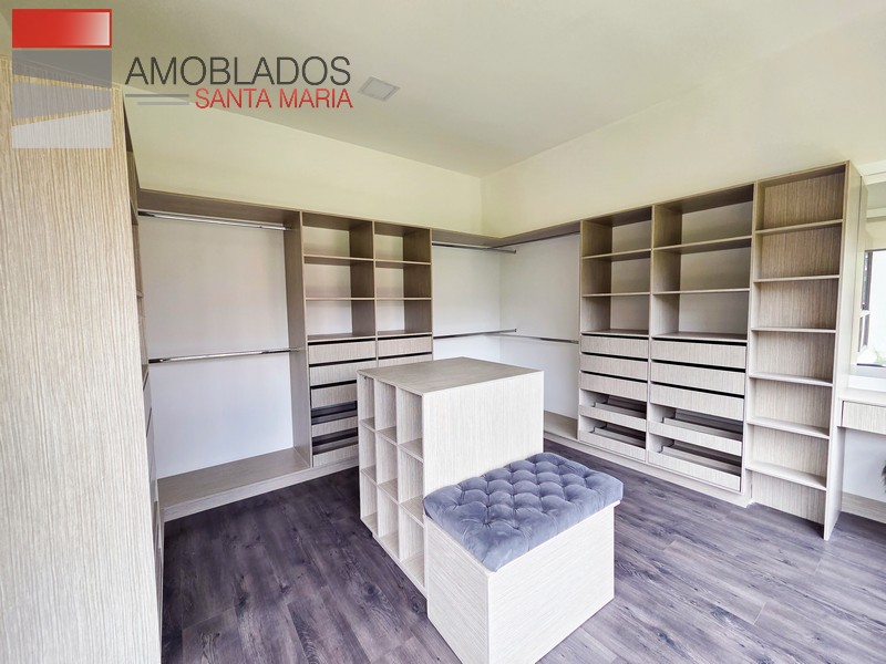 Furnished Apartment in Poblado, Alejandría. AS13133